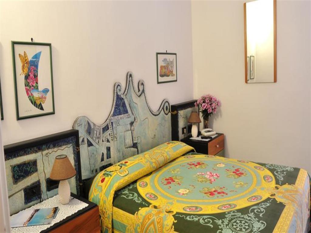Hotel Pietra Verde Otranto Rum bild