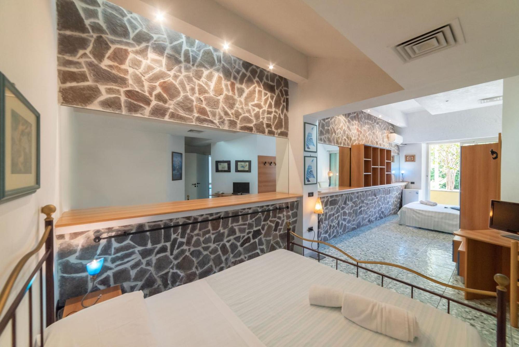 Hotel Pietra Verde Otranto Exteriör bild